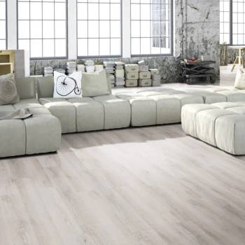 Image 1 of KAINDL Ламиниран паркет kaindl 4266 8 мм. ac4/32 v4