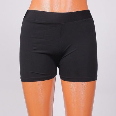 Еластичен къс клин в черно