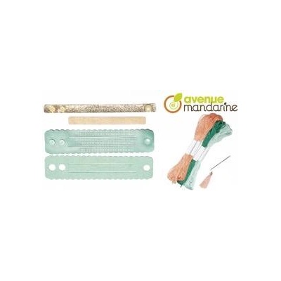 Clairefontaine Turquoise bracelet embroidery set