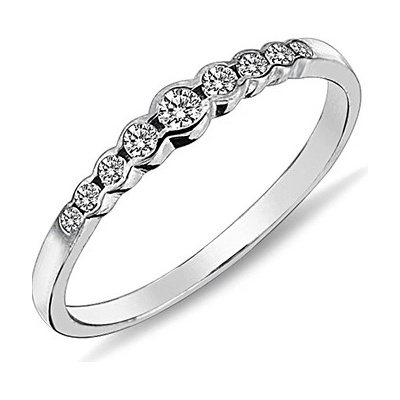 Lillian Vassago Prsten v bílém zlatě zdobený zirkony LLV98 GR055W