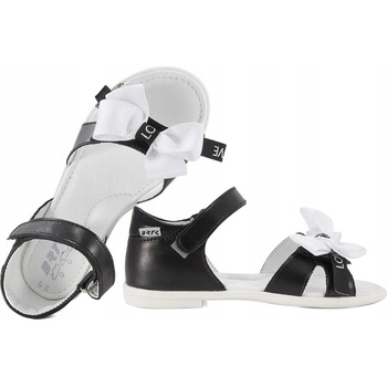 Bartek 16041002 čierna