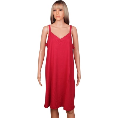 Червена макси нощница с изчистен дизайн