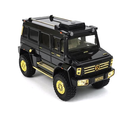 Метален джип Mercedes 1: 24 с отварящи се врати, със звукови и светлинни ефекти, Pull back механизъм М929
