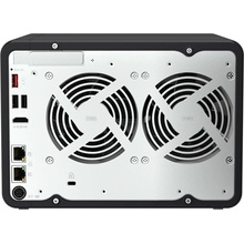 QNAP TS-664-8G