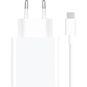  Xioami Travel USB-A Charger Combo 33W - захранване за ел. мрежа с USB-A изход и USB-C кабел за зареждане на мобилни устройства (бял)