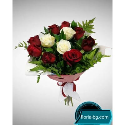 БУКЕТ ОТ БЯЛА И ЧЕРВЕНА РОЗА