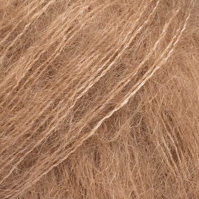 DROPS Kid Silk Barva: Kid-Silk mandle 42