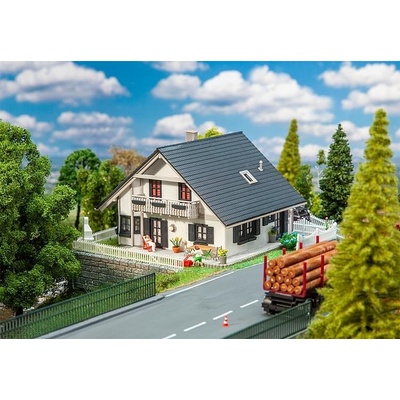 Faller H0 Rodinný dům 130640
