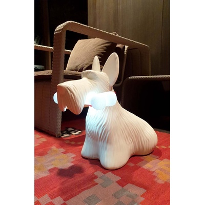 Qeeboo Настолна лампа QeeBoo Scottie (34001WH)