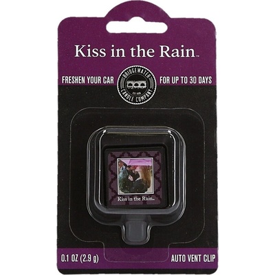 Bridgewater Candle Company kiss in the rain