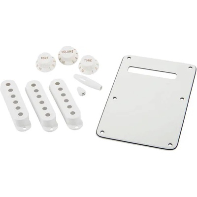 Fender Stratocaster® Parchment Accessory Kit