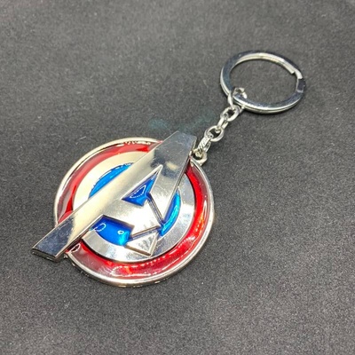 Prívesok na kľúče Avengers logo