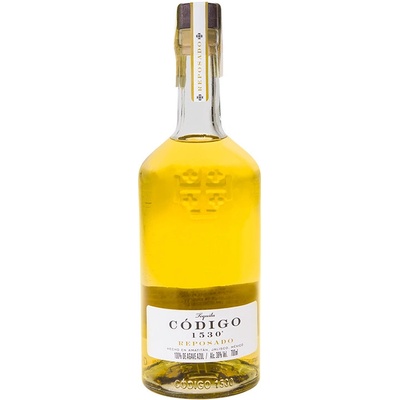 Código 1530 Reposado 38% 0,7 l (holá láhev)