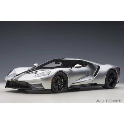 AUTOart Ford GT 2017stříbrná 1:12