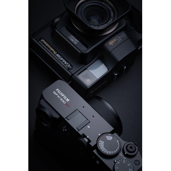 Fujifilm GFX100RF