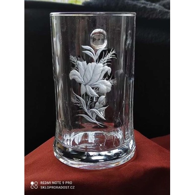 Rytiskla cz LILIE 01 pivní půllitr TUDOR 500 ml