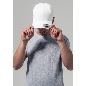 Urban Classics Шапка с козирка в бяло Curved Classic SnapbackUB-7706-00220 - Бял, размер one size