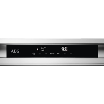AEG SCB819F8FS