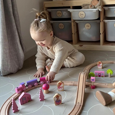 Bigjigs Dřevěná Vláčiková dráha osmička pro princezny 40 dílů