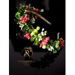 Radi handmade Диадема със зелена декорация и червени тичинки (746)