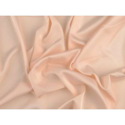 05. Hedvábí lehce broskvová / mild peach