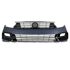  Предна броня за VW Passat B8 (2014-2019) - R дизайн с черна решетка (3G0807217)