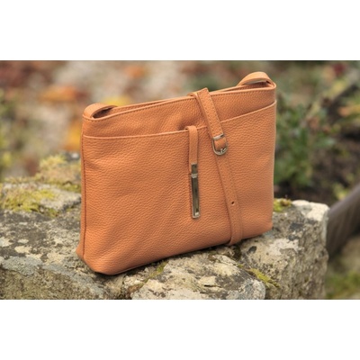 MaxFly dámská kožená crossbody kabelka 5085 camel hnědá