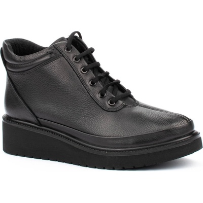 Черни дамски боти от естествена кожа