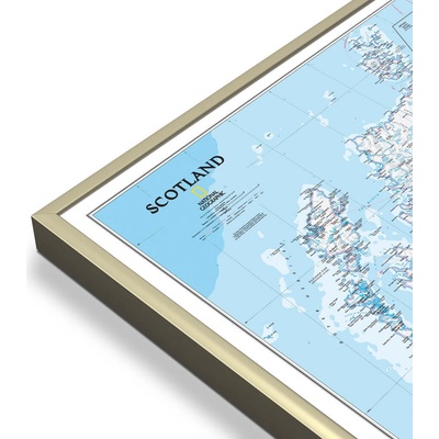 National Geographic Skotsko - nástěnná mapa Classic 76 x 91 cm Varianta: mapa v hliníkovém rámu, Provedení: zlatý matný rám