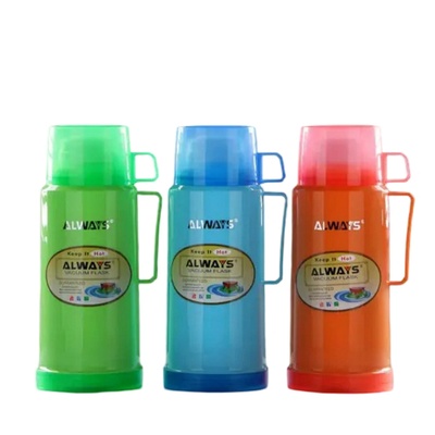 Пластмасов термос с чаша 680 мл. Т5-503