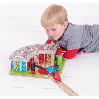 Bigjigs Rail Exkluzivní depo pro 5 vláčků