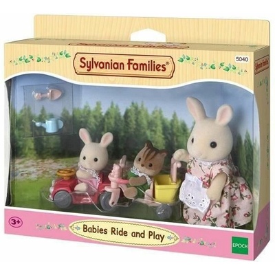 EPOCH Фигурки на Герои Sylvanian Families Babies Ride and Play