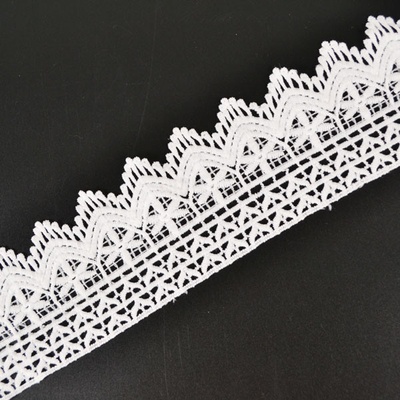 Takoy Polyesterová krajka vzor 2 bílá – Sleviste.cz