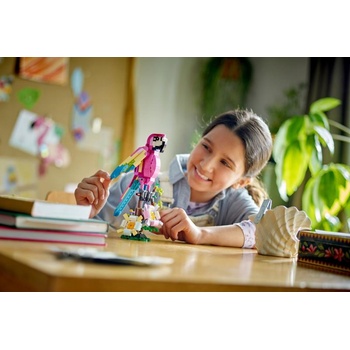 Image 1 of LEGO® Creator 3-in-1 - Exotic Pink Parrot (31144)