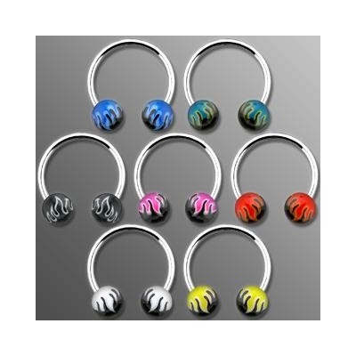 Piercing ucha 26F