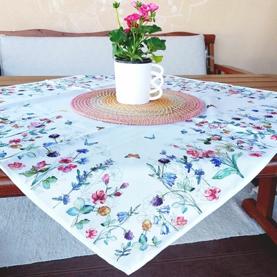 Raebel Jemný obrus s potlačou 1729 lúčne kvety viacfarebná Polyester 85x85 cm