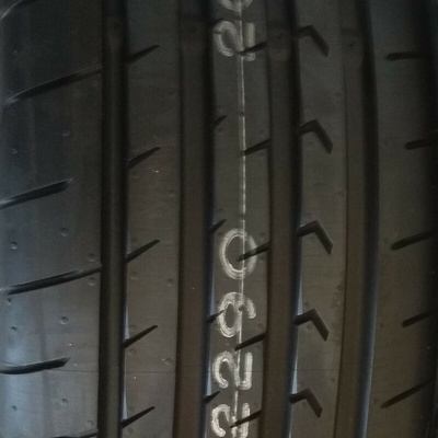 Federal Evoluzion ST-1 275/35 R20 102Y