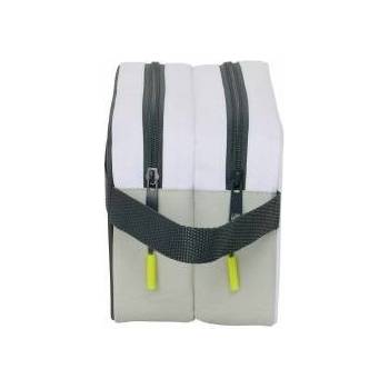 Real Madrid C. F Пътническа Чантичка Real Madrid C. F. Бял Спортен 26 x 15 x 12.5 cm