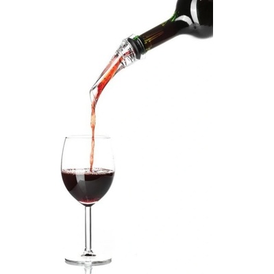 Aerator do vína s nálevníkem