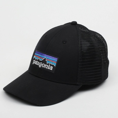 Patagonia Logo Trucker čierna