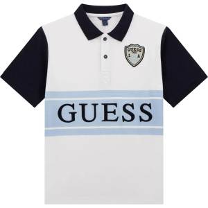 GUESS Oversize бяла тениска за момче с яка, тъмно сини ръкави и голям надпис Guess