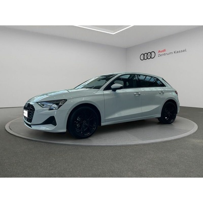 Audi A3 30 TFSI Sportback Advanced 85 kW