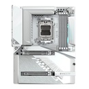 GIGABYTE X870 AORUS STEALTH ICE