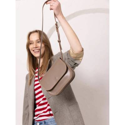 TOKS VISOKS Litovský Ateliér AGLEA kožená crossbody kabelka RUBY béžová