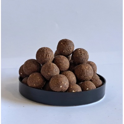Real Baits Boilies parené 20 mm 1 kg Kalamár Chobotnica