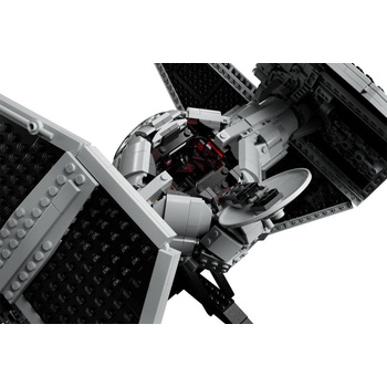 Image 1 of LEGO® Star Wars™ - TIE Interceptor (75382)