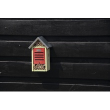Esschert Design Hotel pro hmyz TROLL, 18x15x30cm, červená