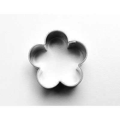 Vykrajovátko na perníčky a cukroví KVĚT 5 LÍSTKŮ, 20mm