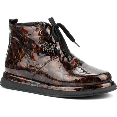 Лачени дамски боти в кафяво на равно ходило