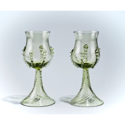 Krasglass studio zelené sklo poháry na víno 300 ml